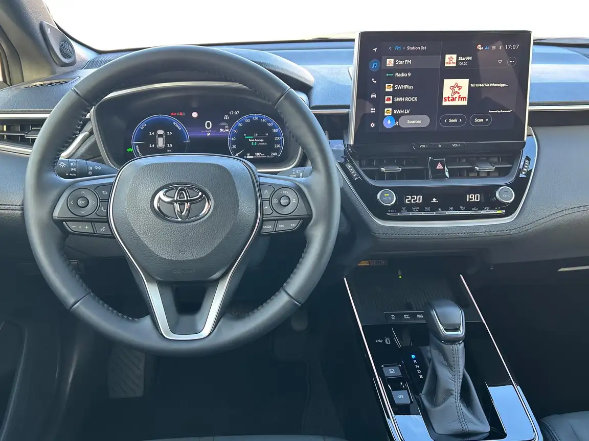TOYOTA COROLLA CROSS