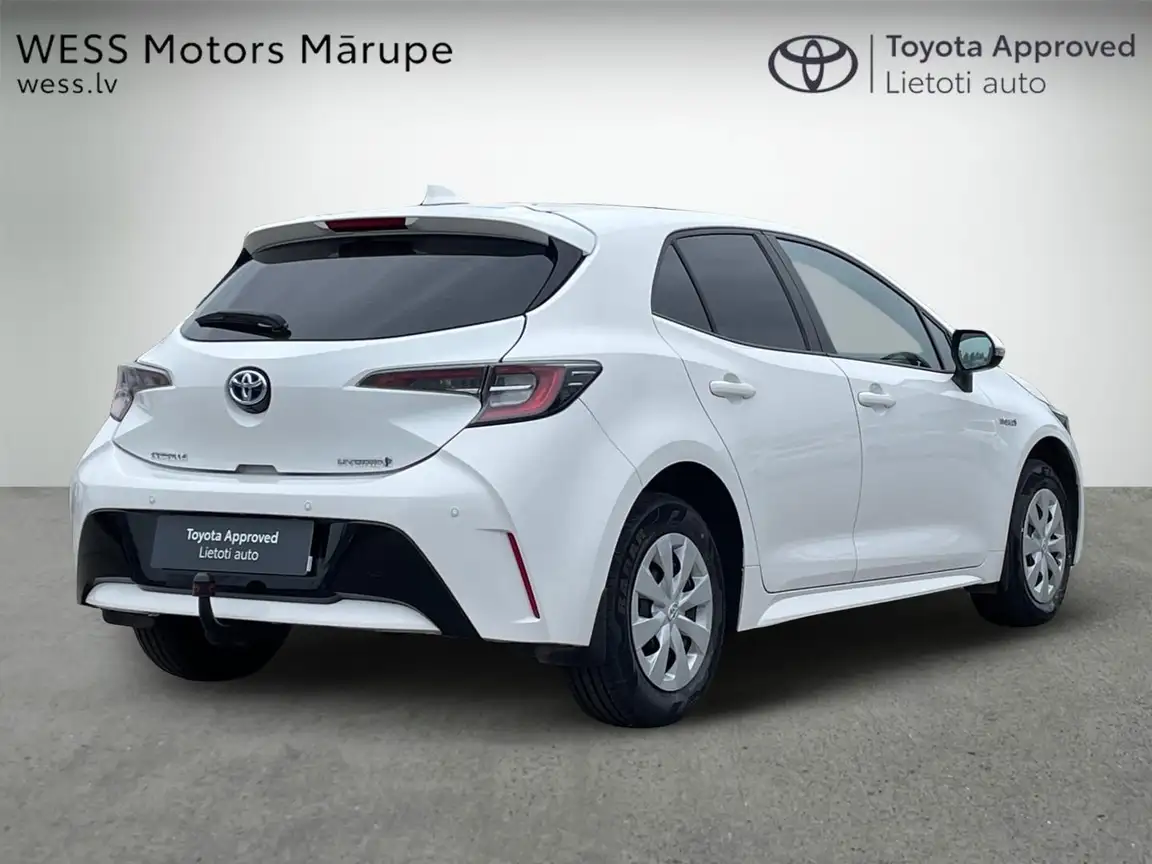 TOYOTA COROLLA