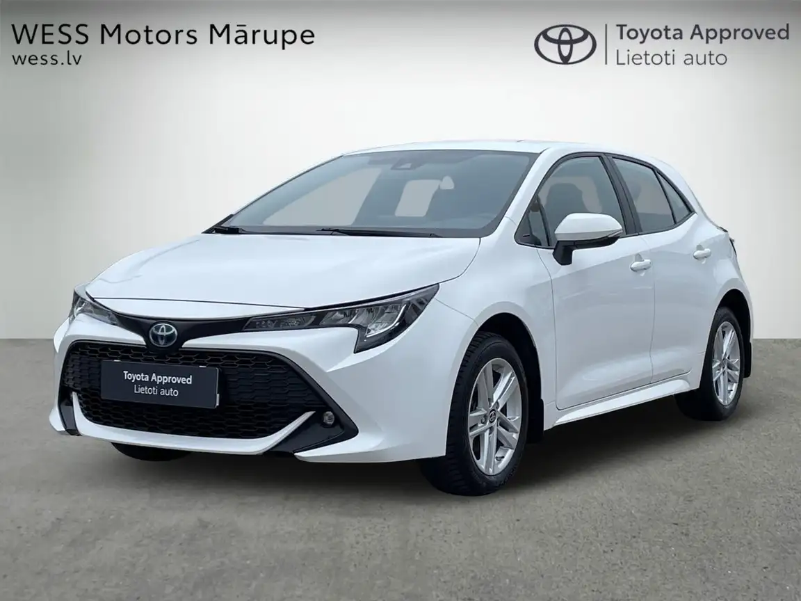 TOYOTA COROLLA