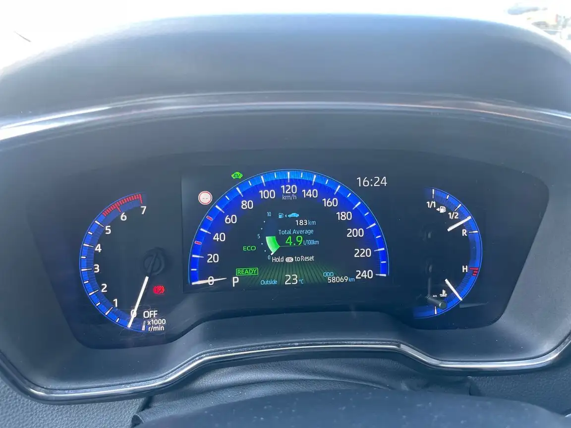 TOYOTA COROLLA
