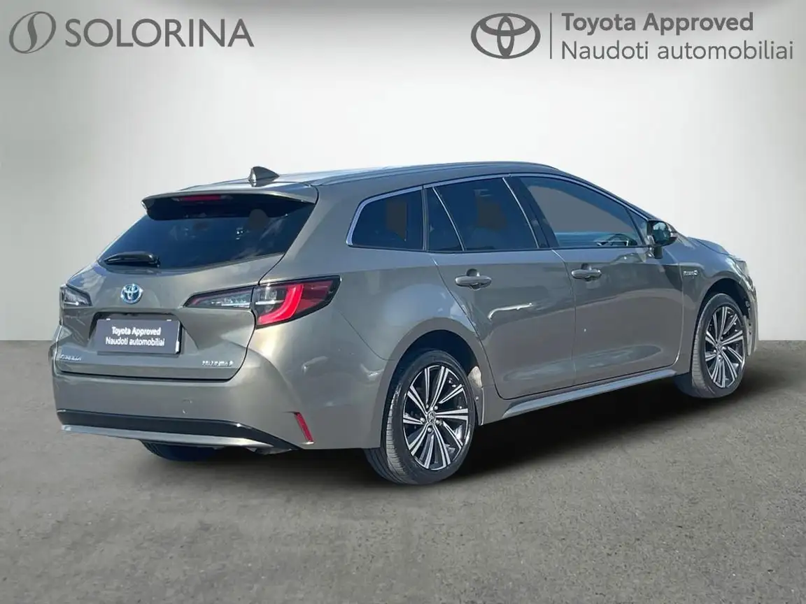 TOYOTA COROLLA
