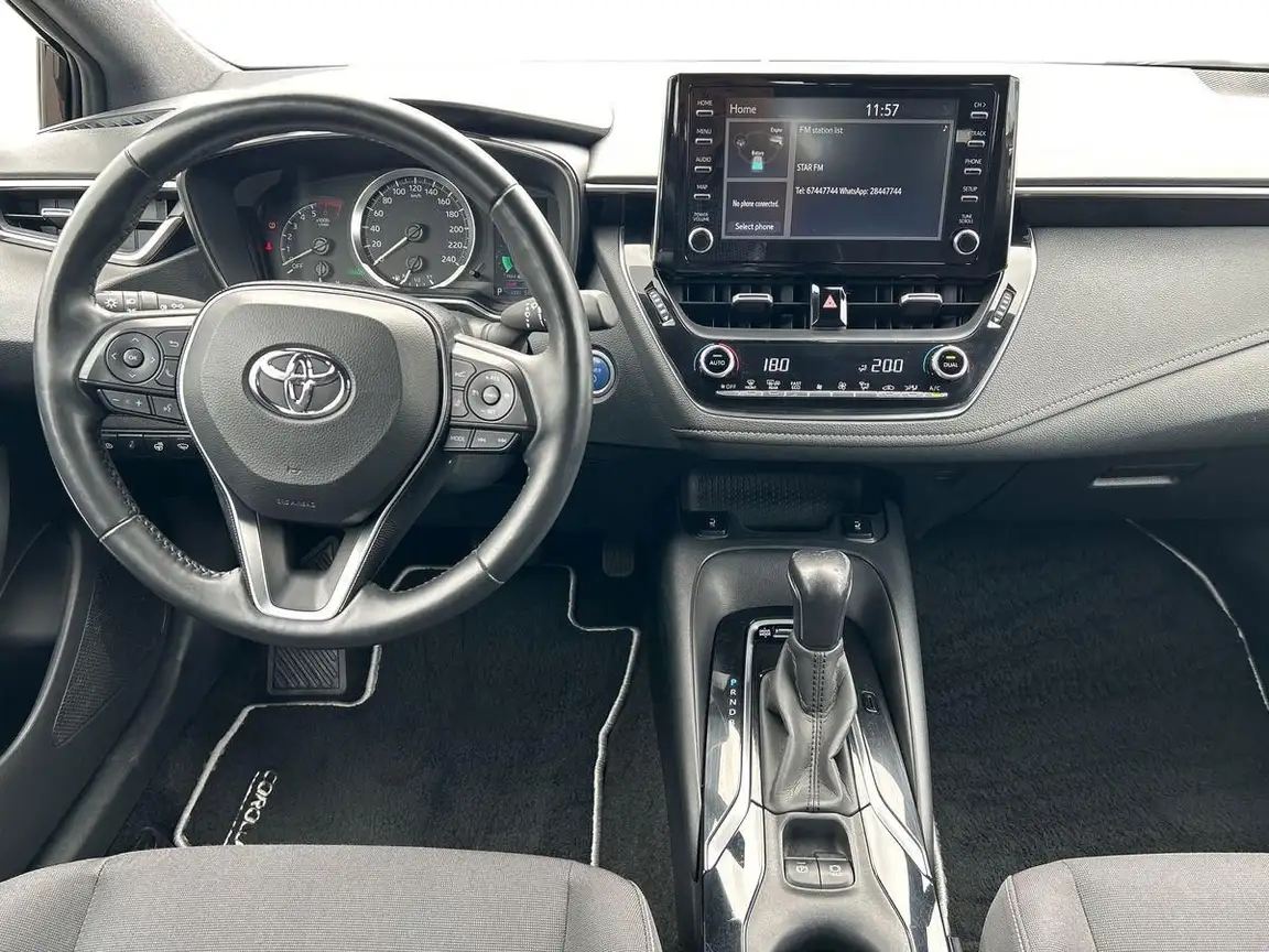 TOYOTA COROLLA