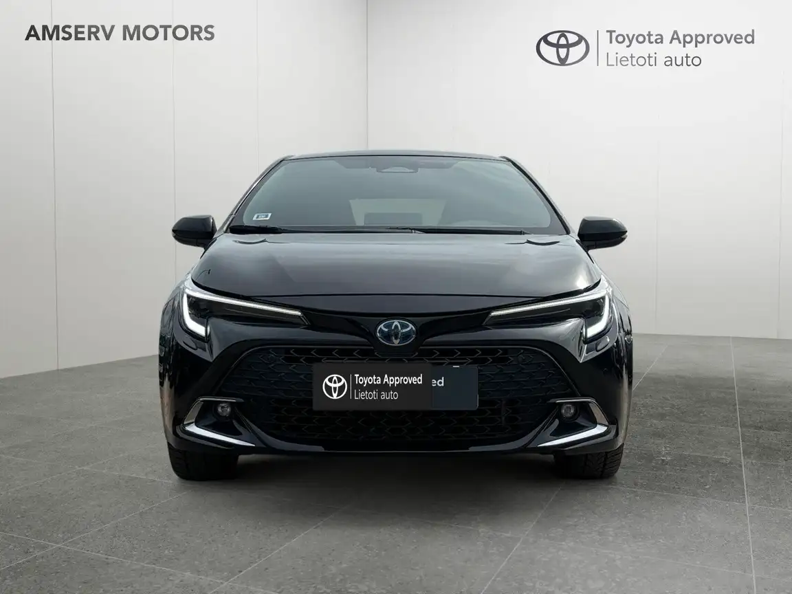 TOYOTA COROLLA