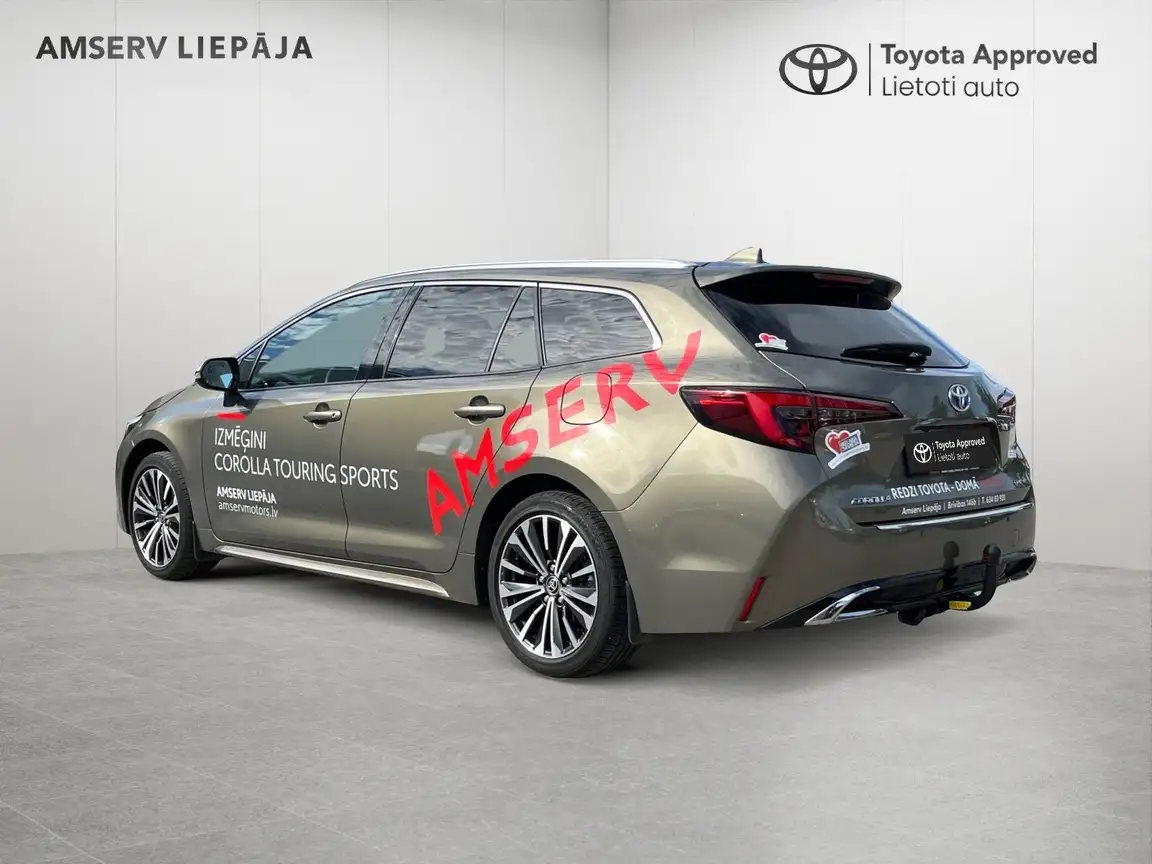 TOYOTA COROLLA