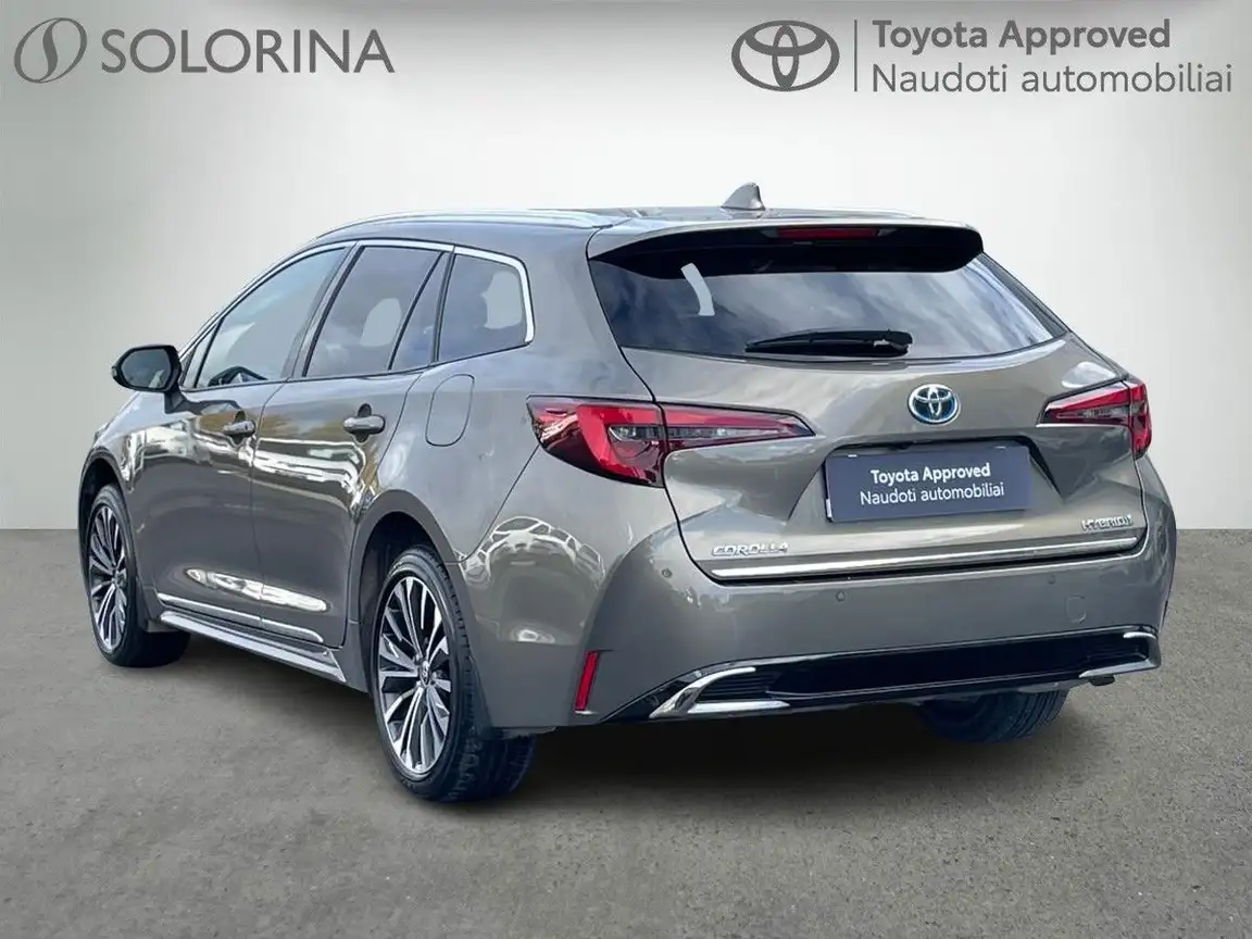 TOYOTA COROLLA
