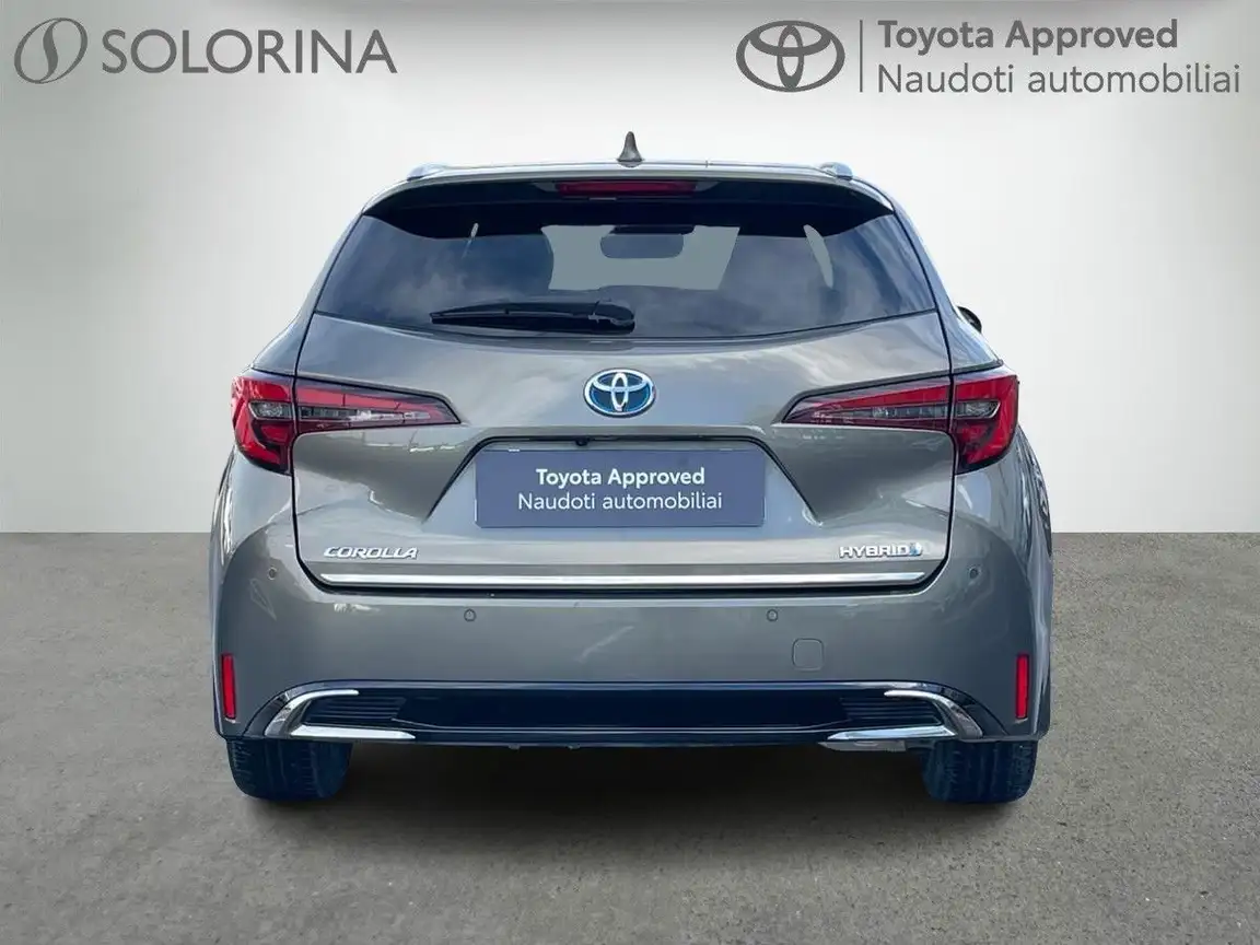 TOYOTA COROLLA