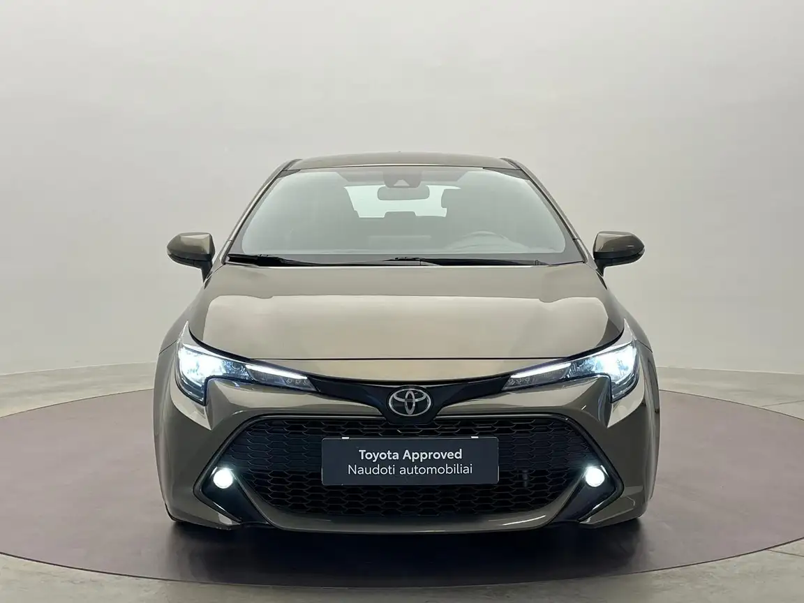 TOYOTA COROLLA