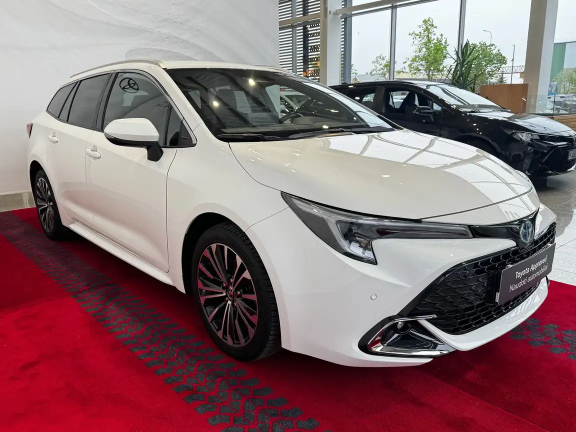TOYOTA COROLLA
