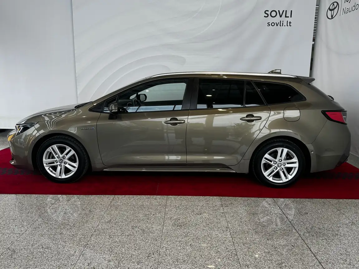 TOYOTA COROLLA
