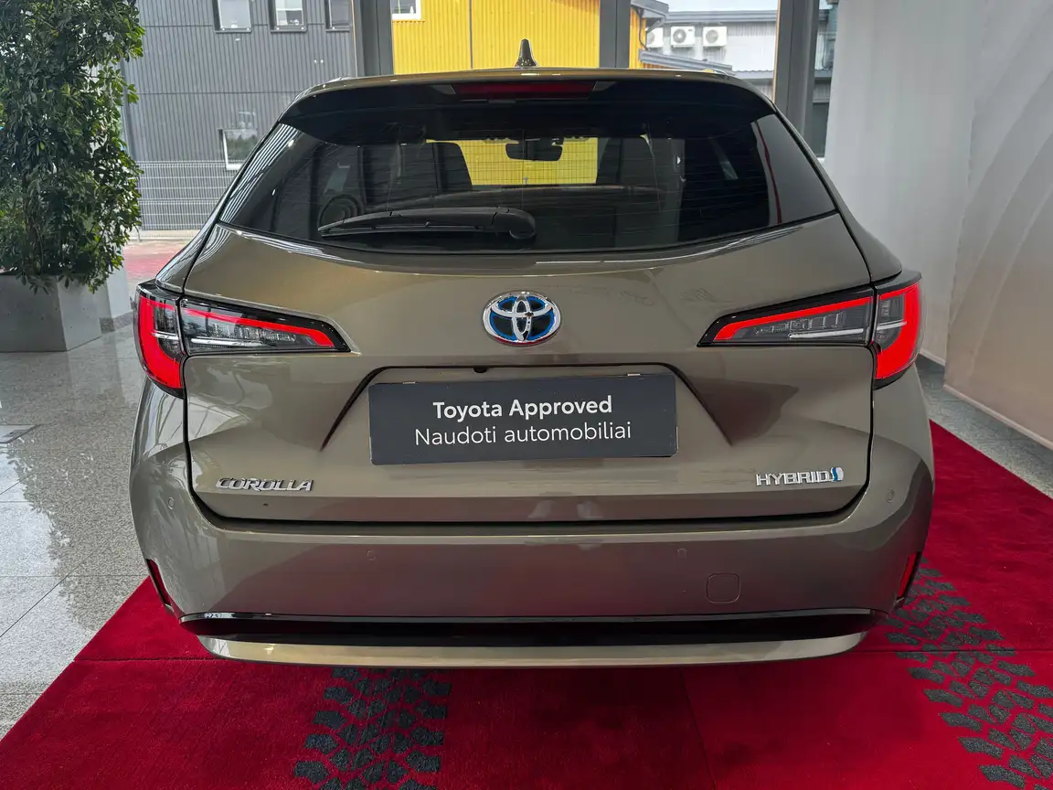 TOYOTA COROLLA