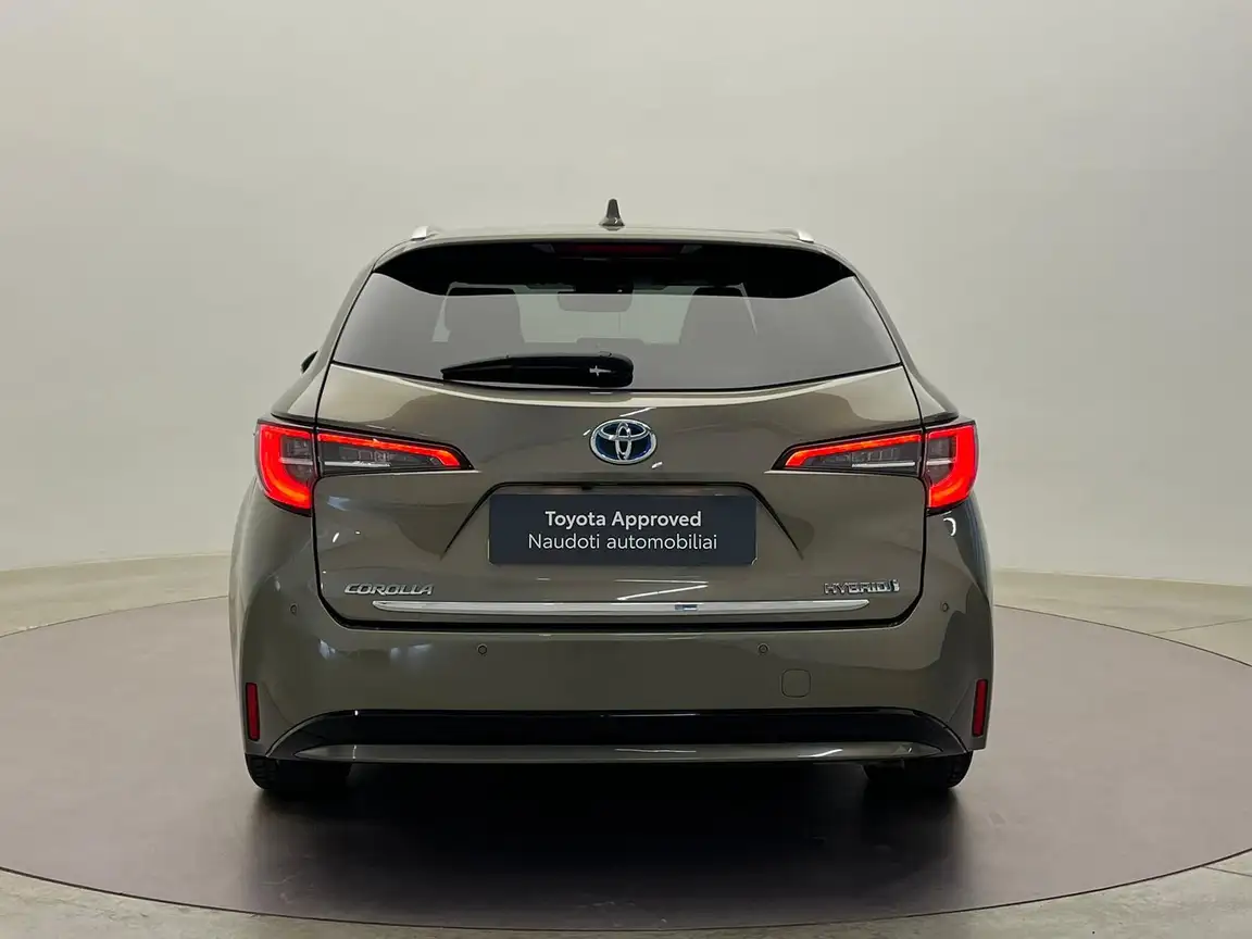 TOYOTA COROLLA