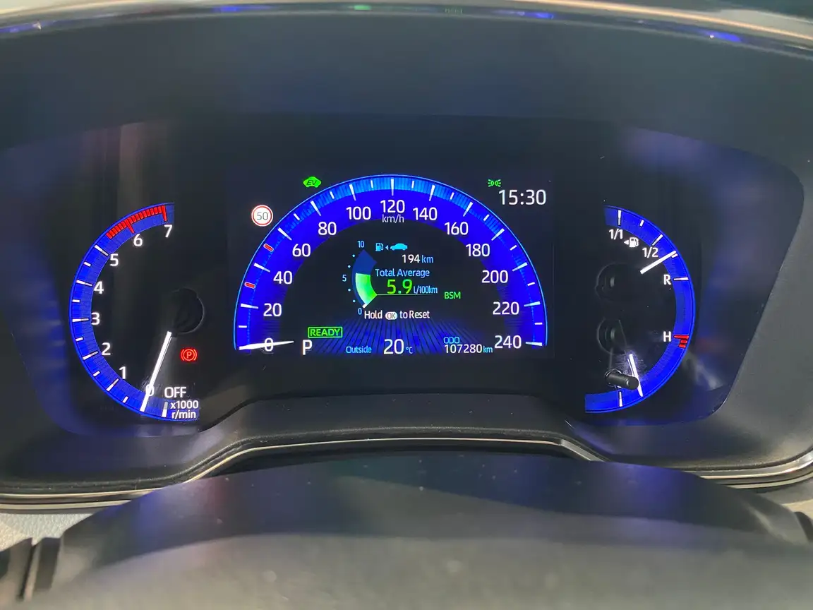 TOYOTA COROLLA