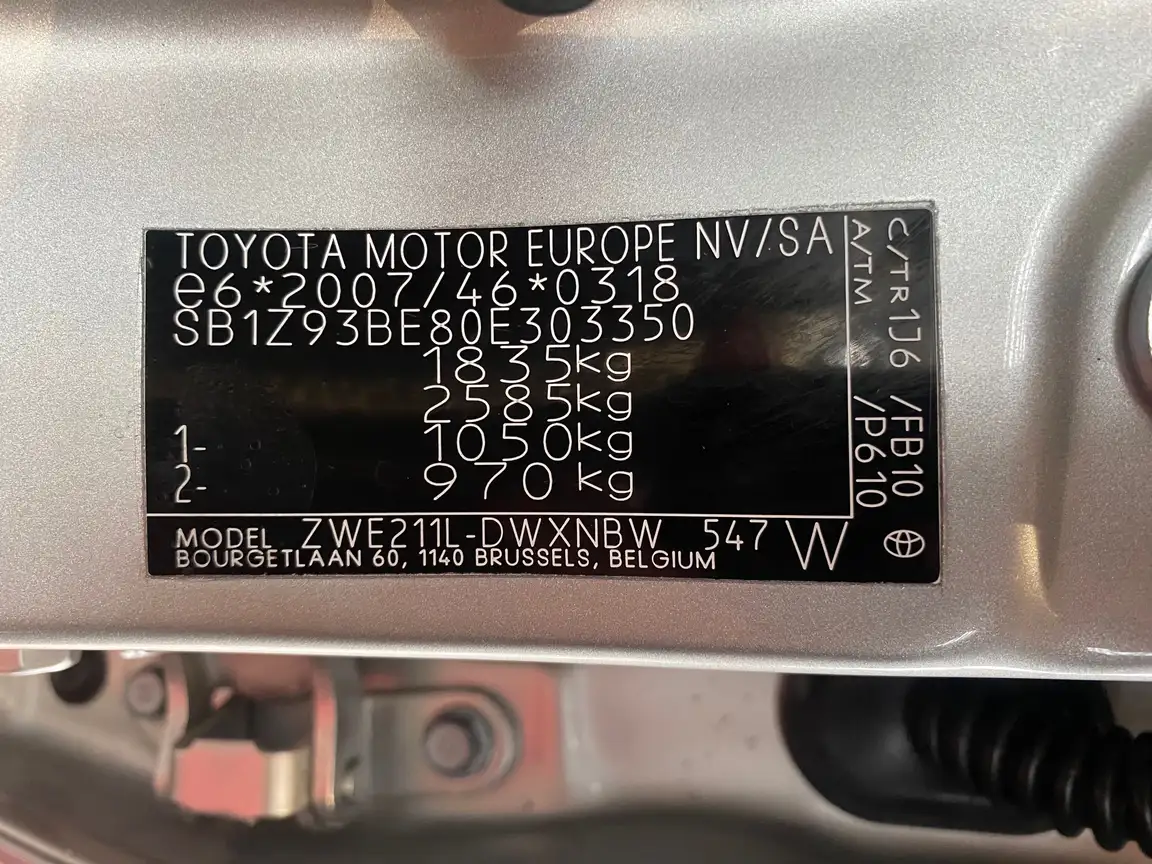 TOYOTA COROLLA