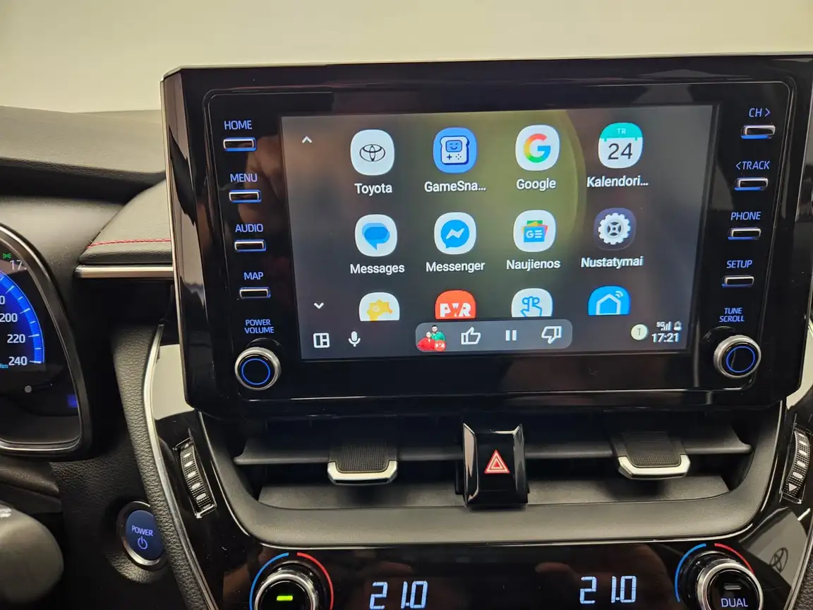 TOYOTA COROLLA