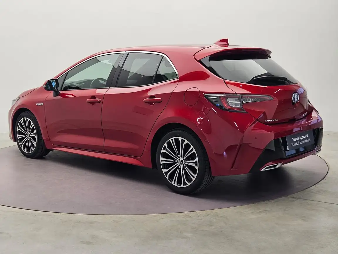 TOYOTA COROLLA