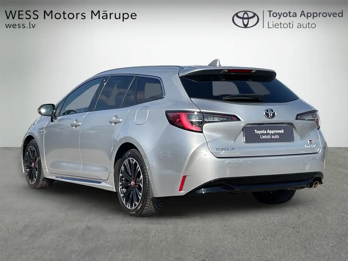 TOYOTA COROLLA