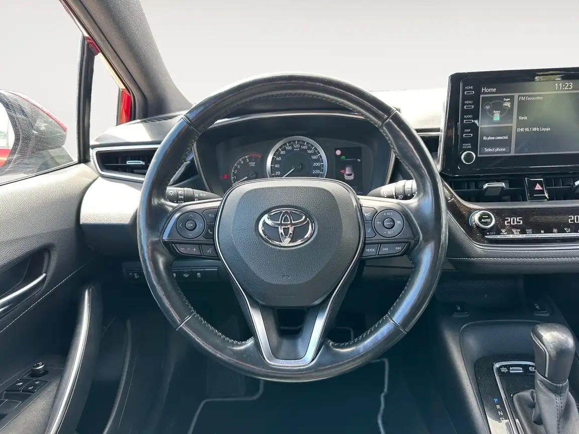TOYOTA COROLLA
