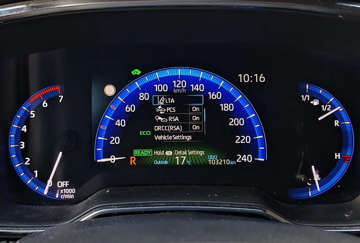 TOYOTA COROLLA