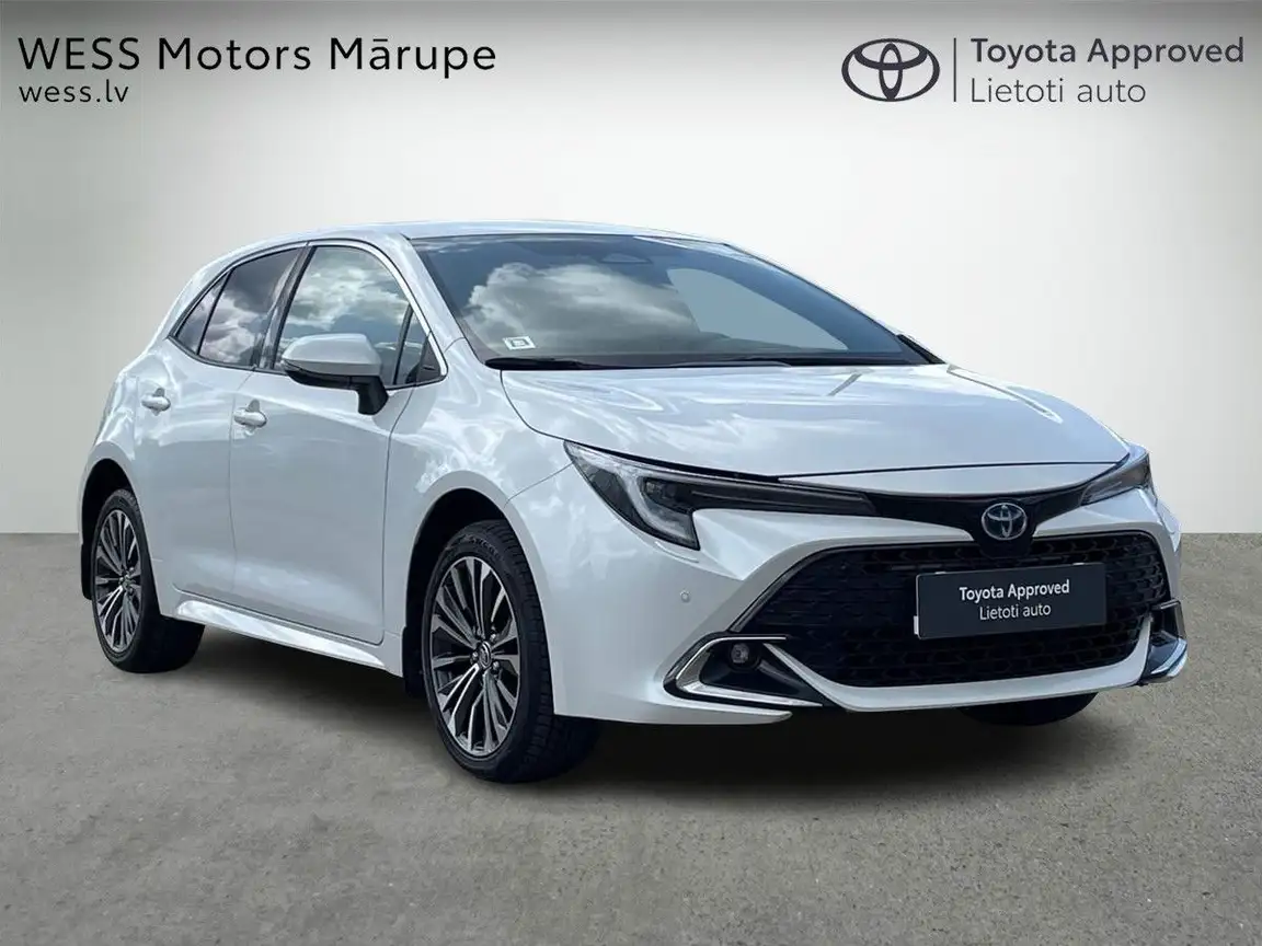 TOYOTA COROLLA