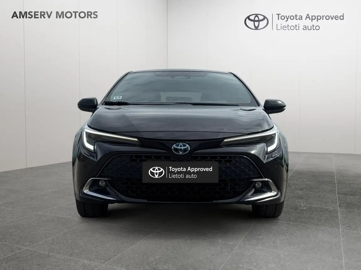 TOYOTA COROLLA