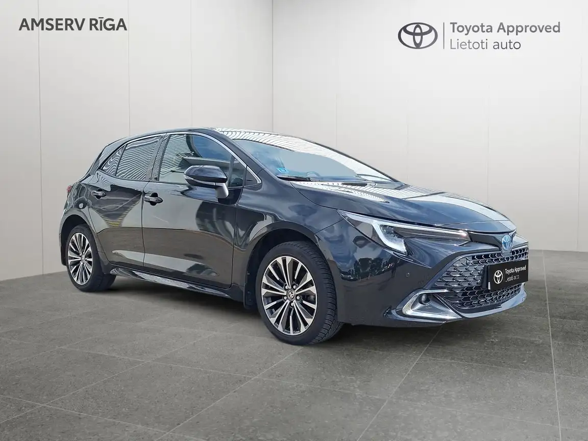 TOYOTA COROLLA
