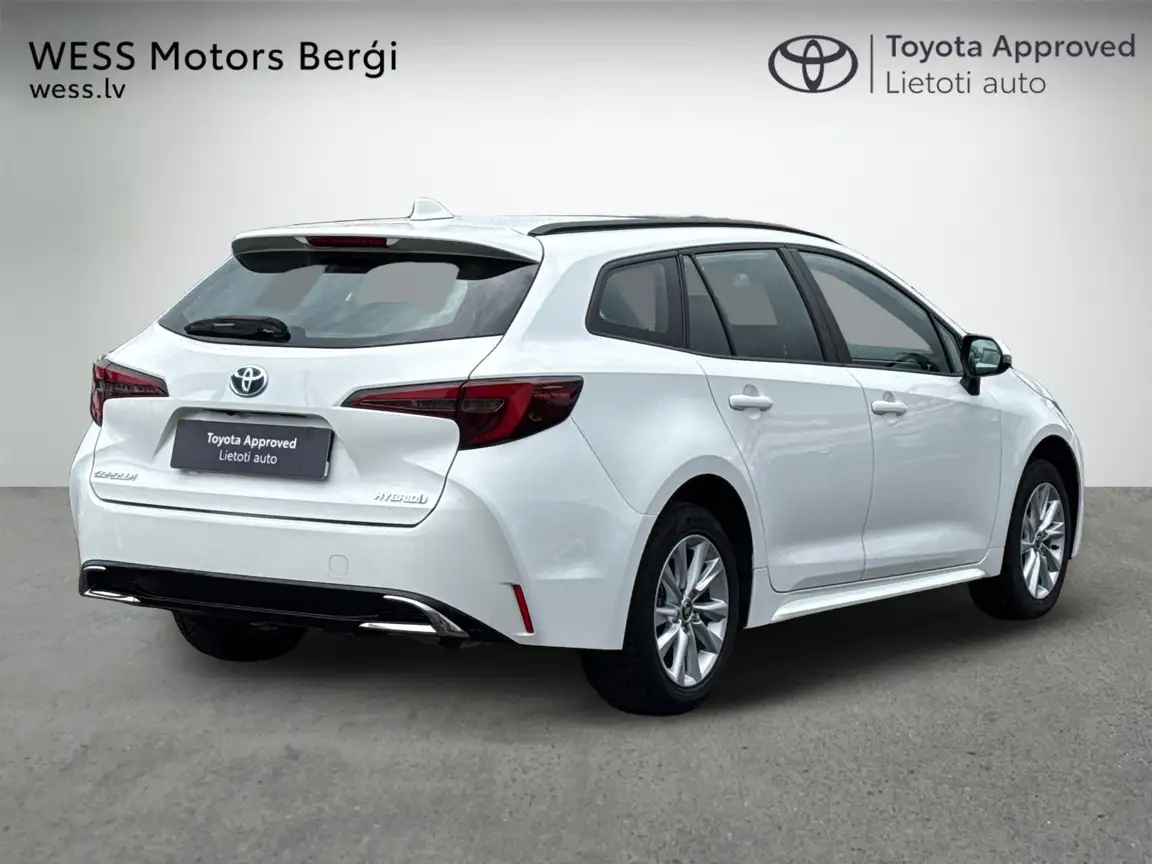 TOYOTA COROLLA