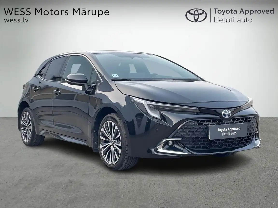 TOYOTA COROLLA