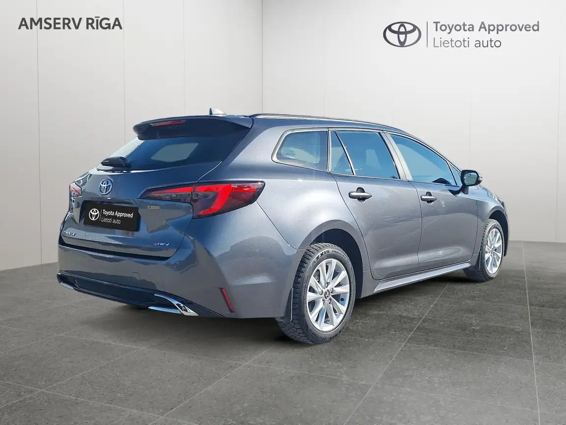 TOYOTA COROLLA