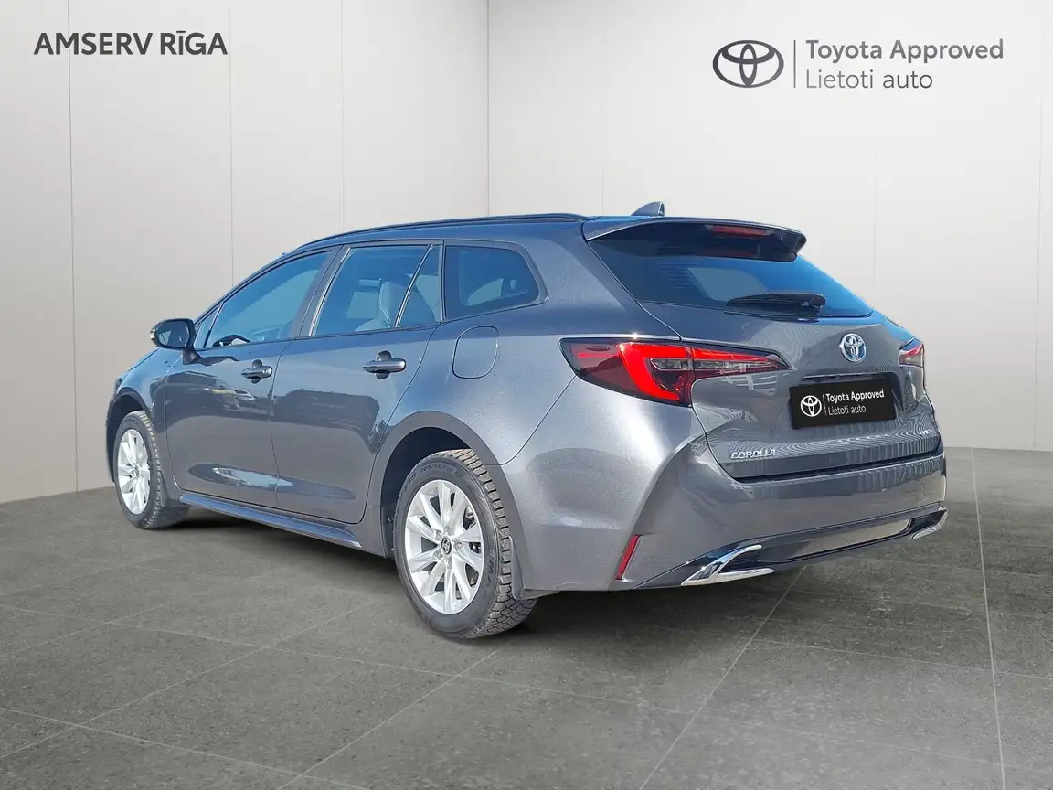 TOYOTA COROLLA
