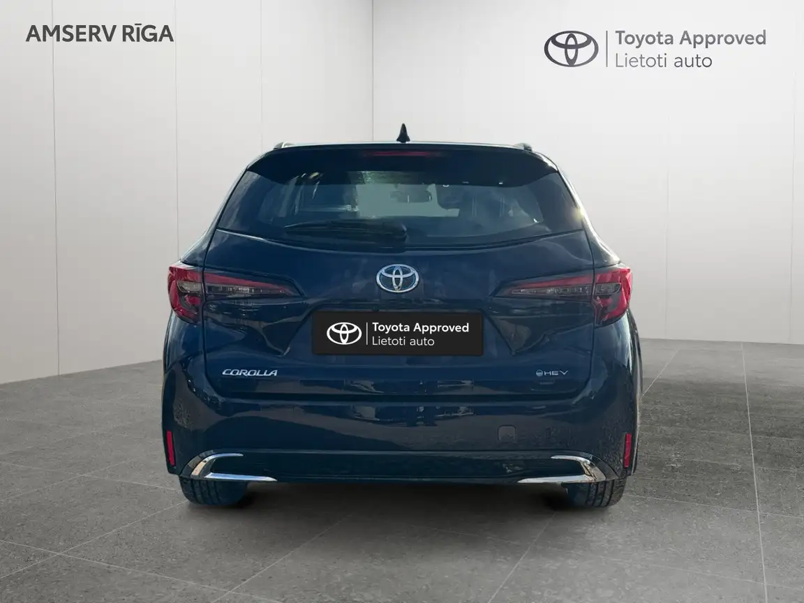 TOYOTA COROLLA