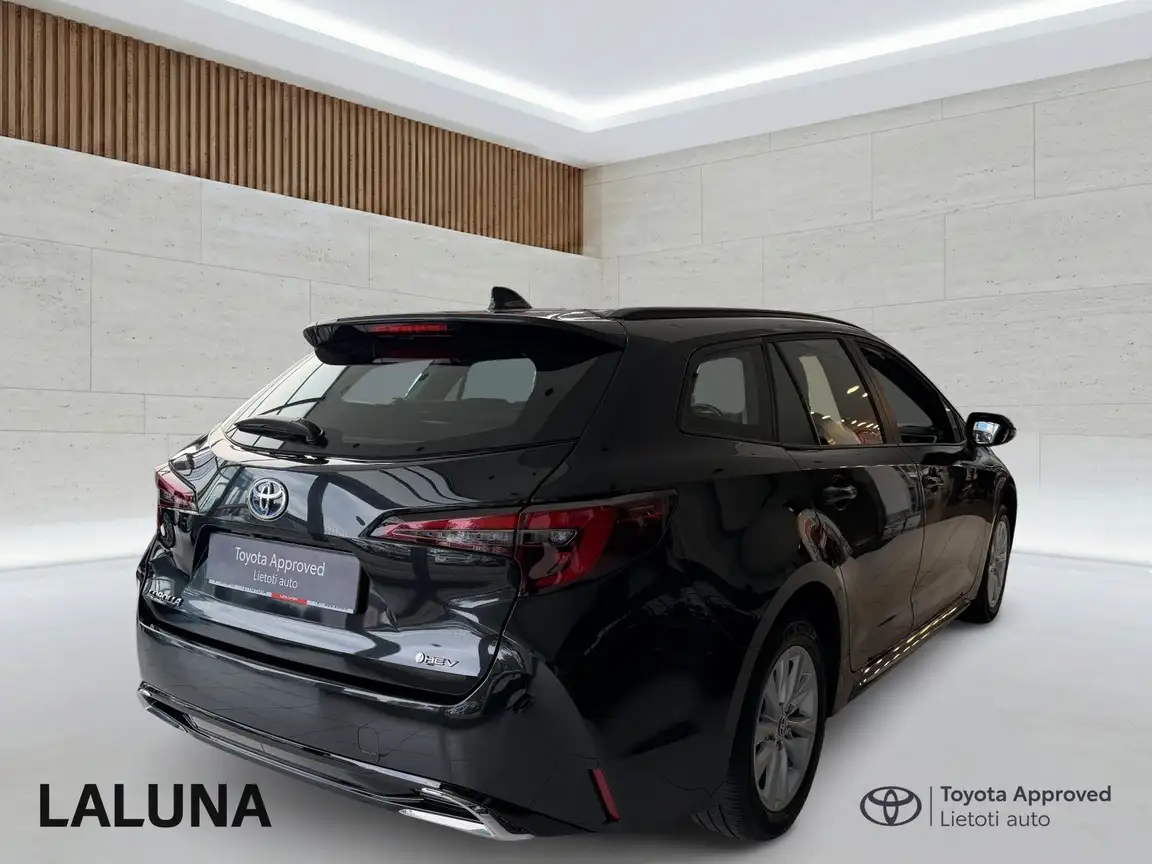 TOYOTA COROLLA