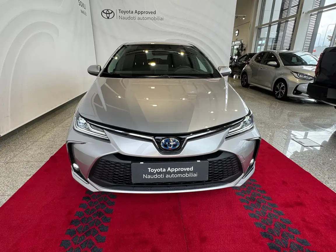 TOYOTA COROLLA