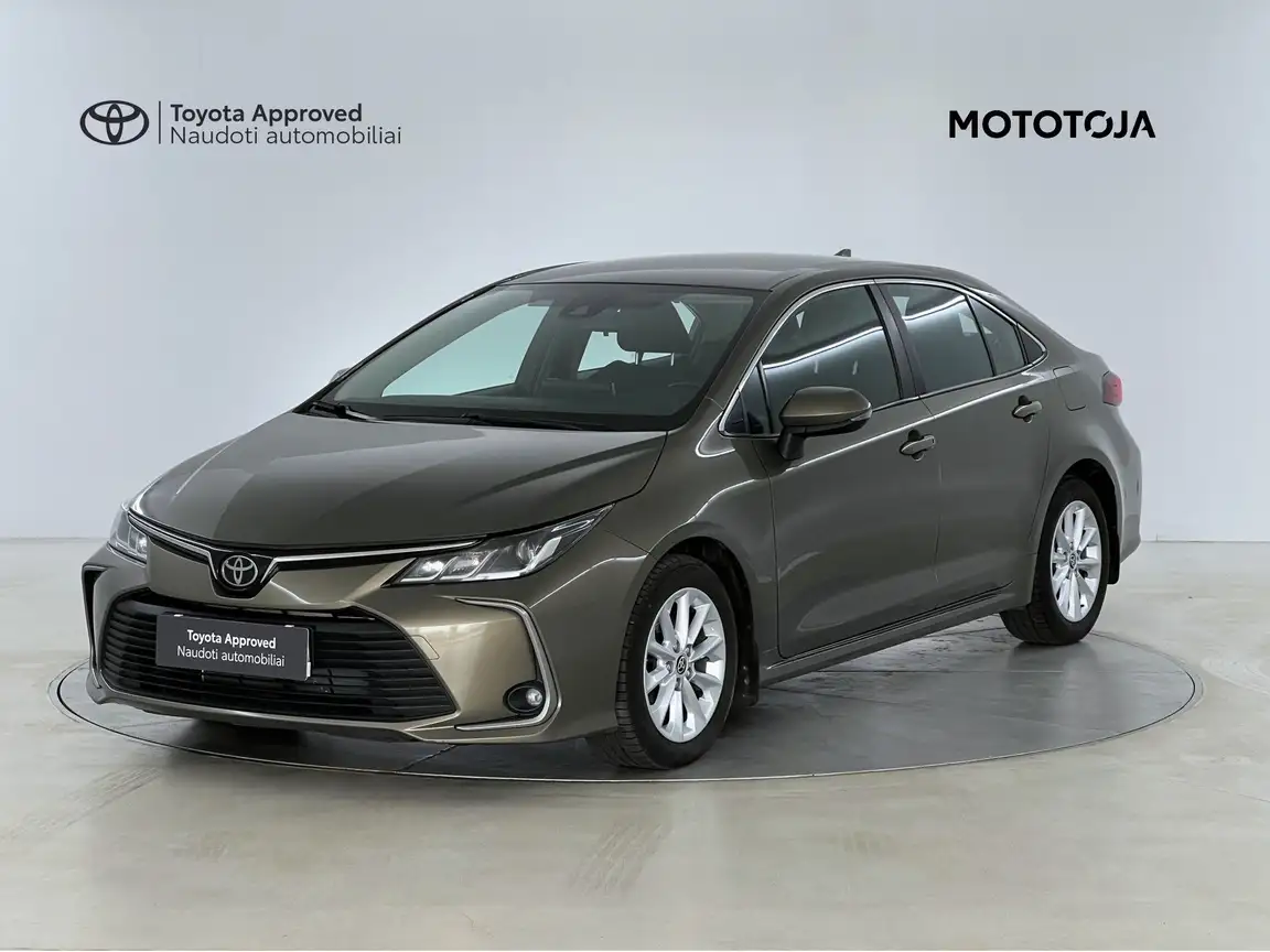 TOYOTA COROLLA