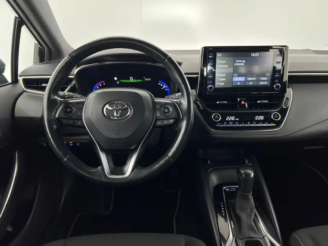 TOYOTA COROLLA