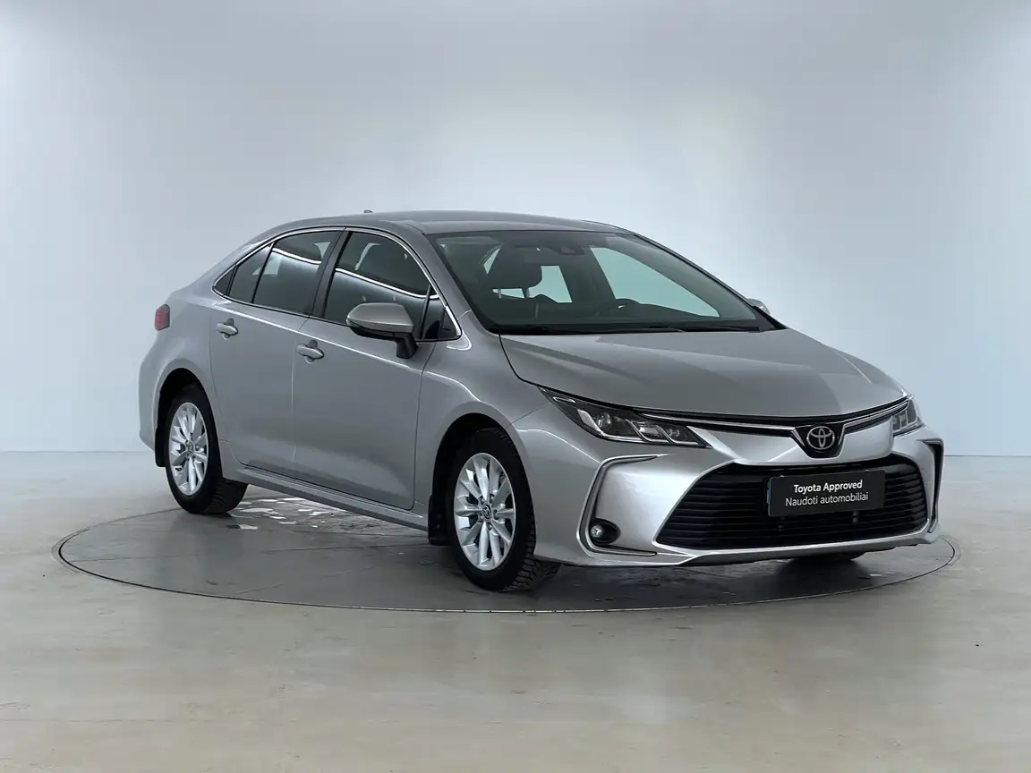 TOYOTA COROLLA