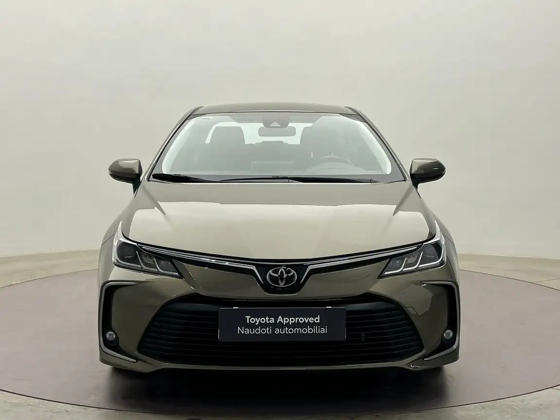 TOYOTA COROLLA