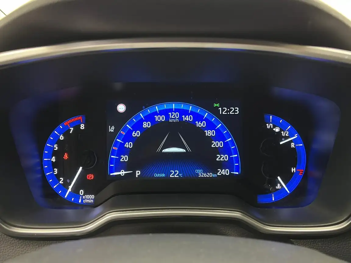 TOYOTA COROLLA