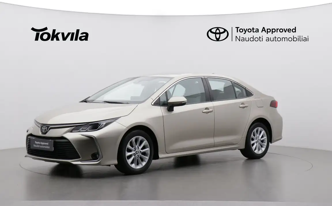 TOYOTA COROLLA