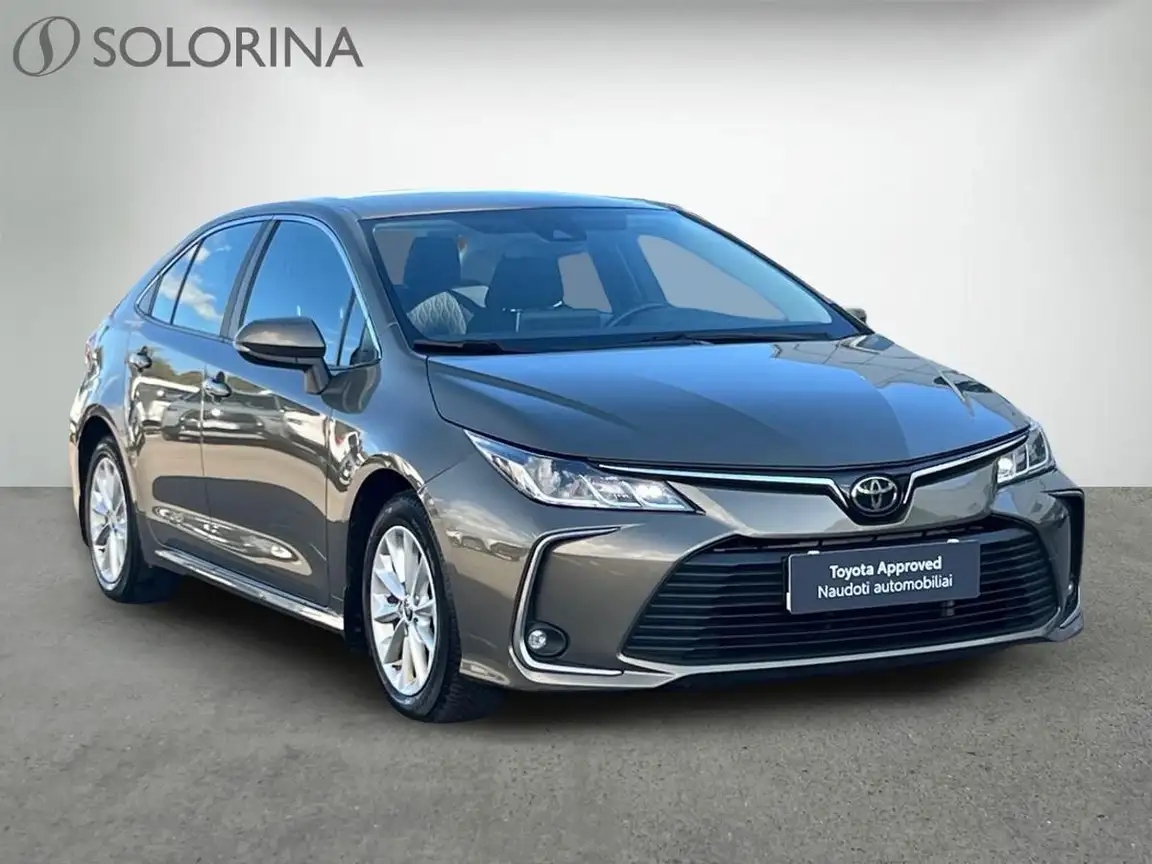 TOYOTA COROLLA