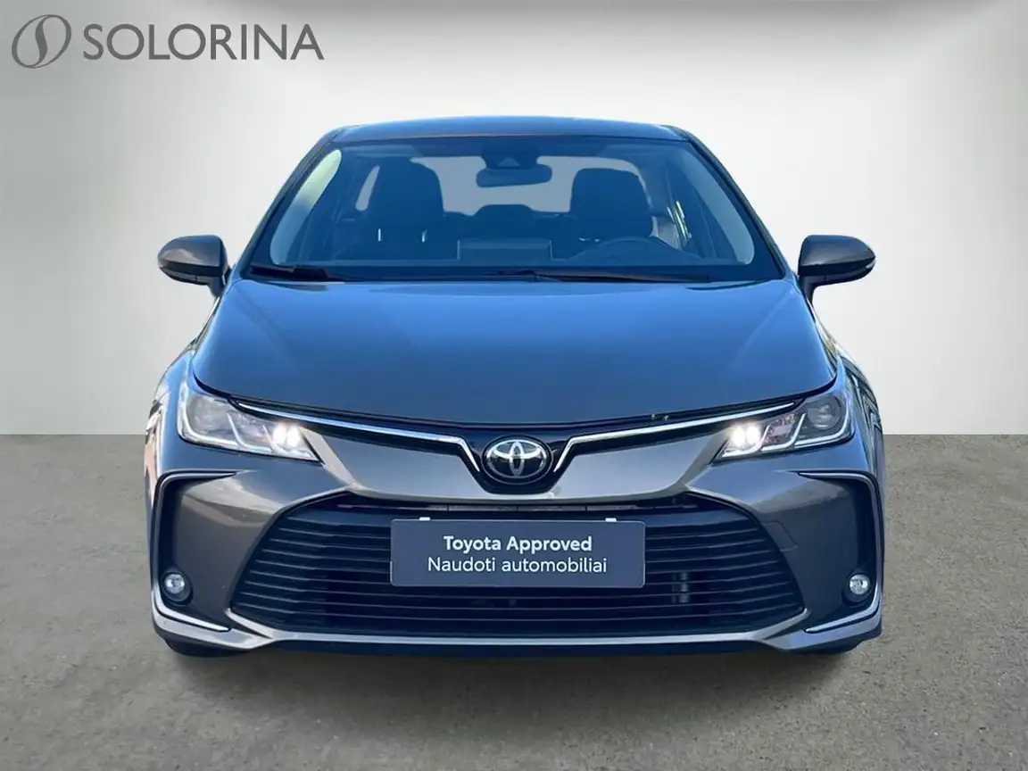 TOYOTA COROLLA