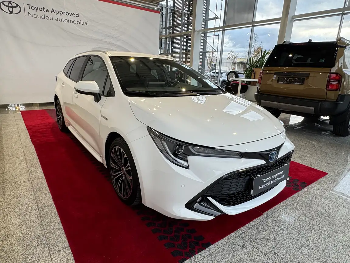 TOYOTA COROLLA