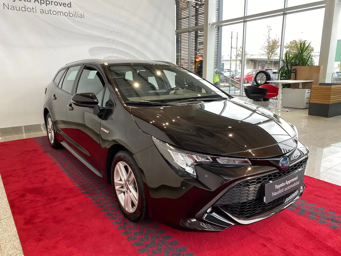 TOYOTA COROLLA