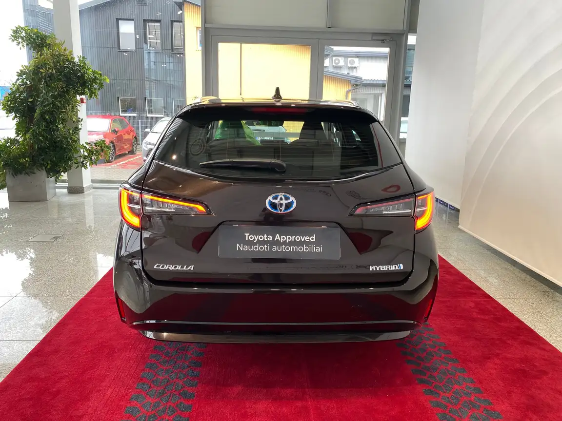 TOYOTA COROLLA