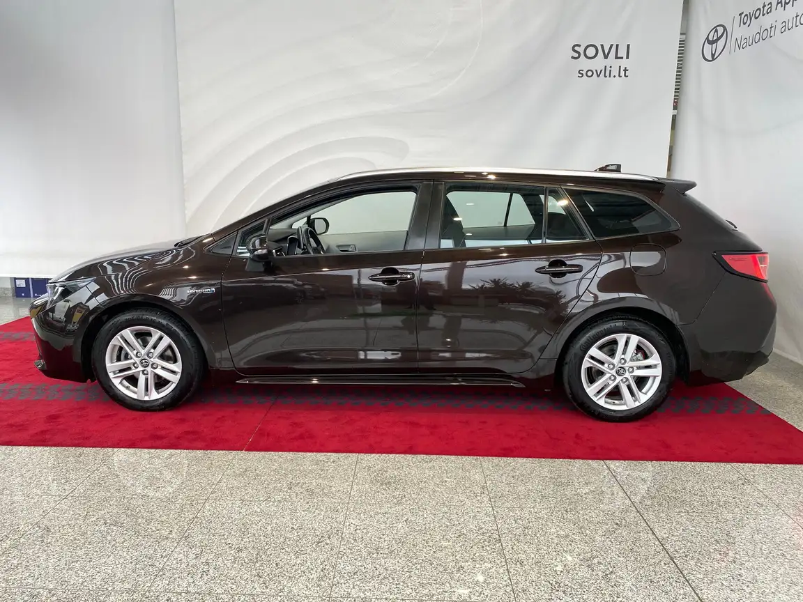 TOYOTA COROLLA