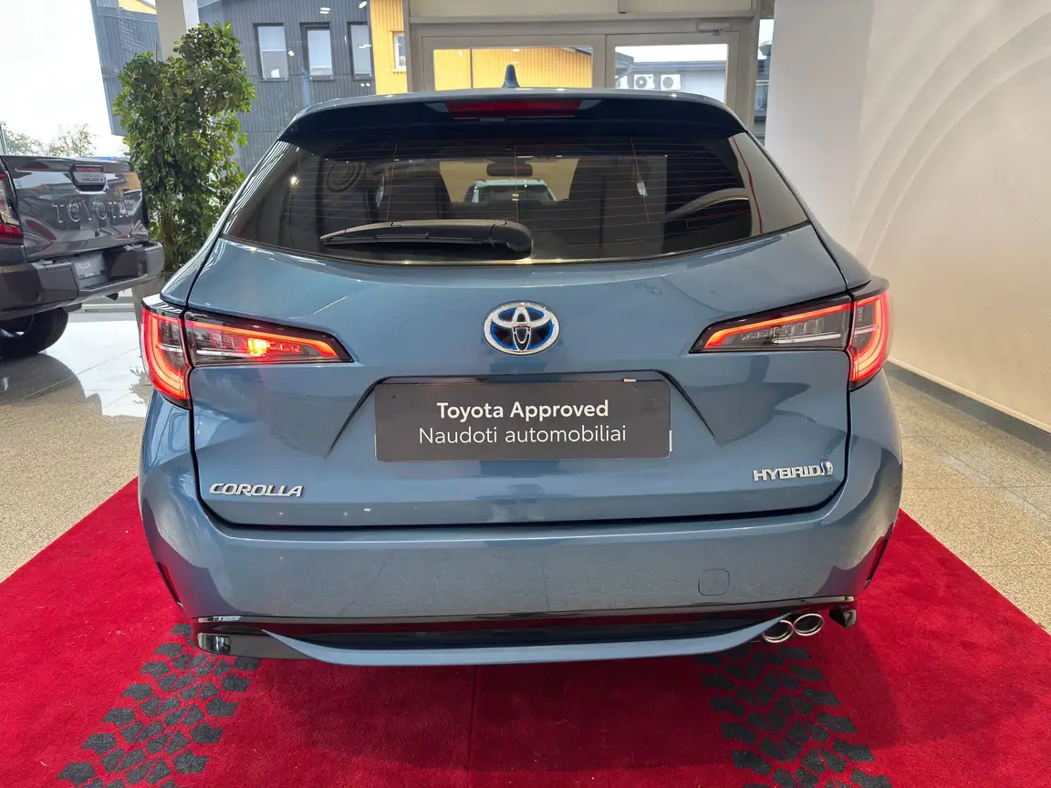 TOYOTA COROLLA