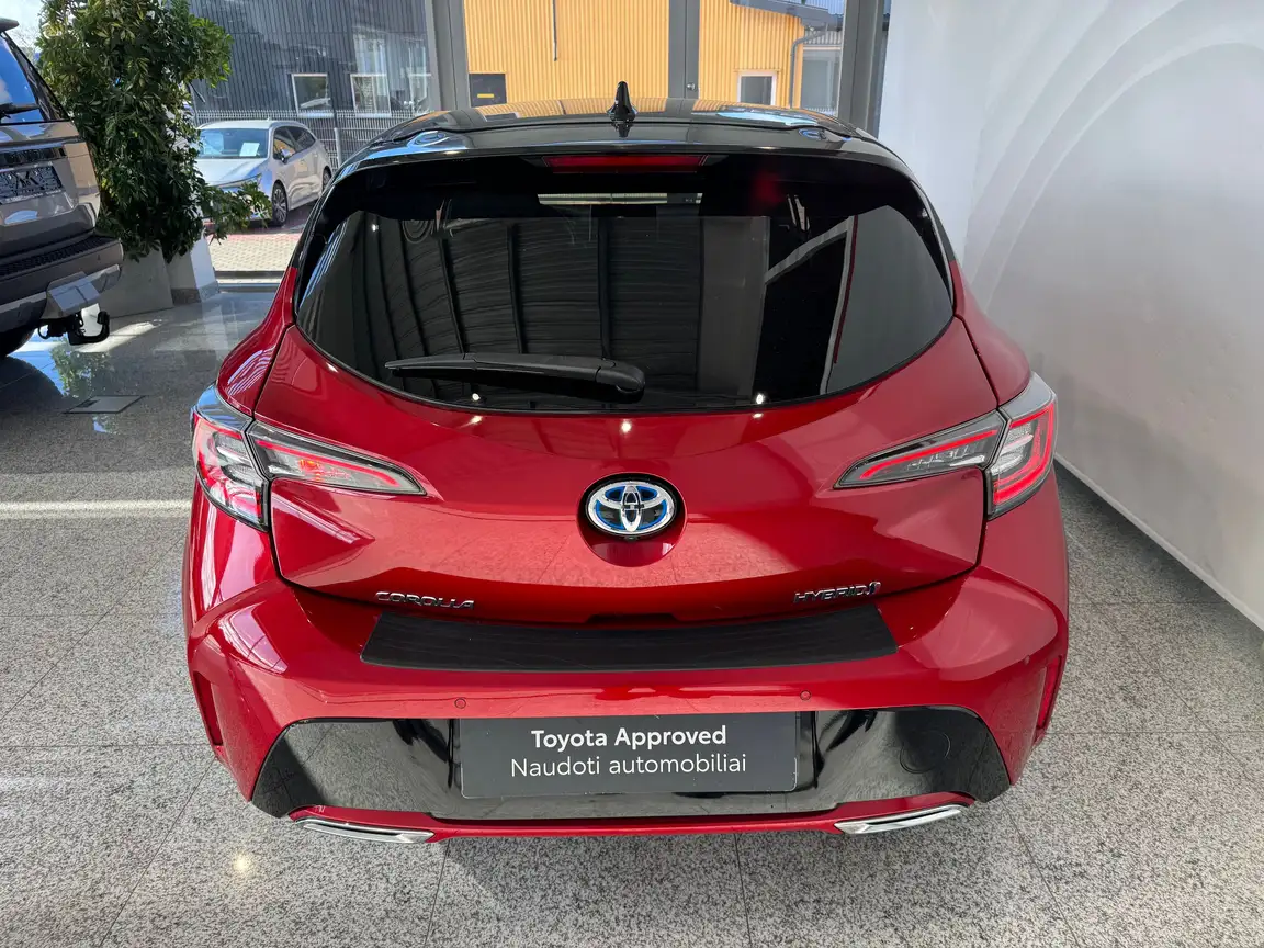 TOYOTA COROLLA