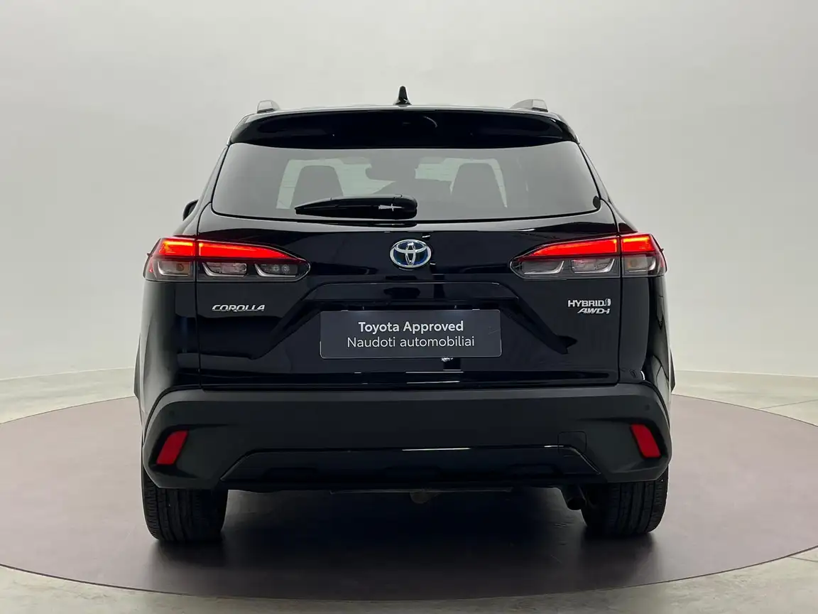 TOYOTA COROLLA