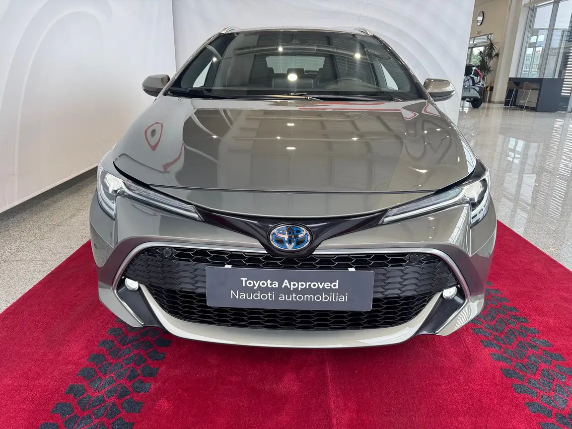 TOYOTA COROLLA