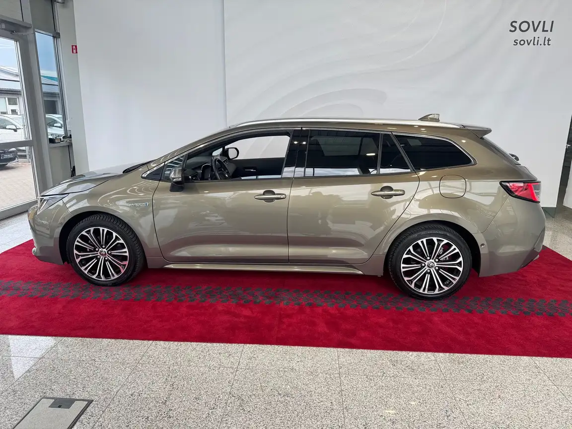 TOYOTA COROLLA