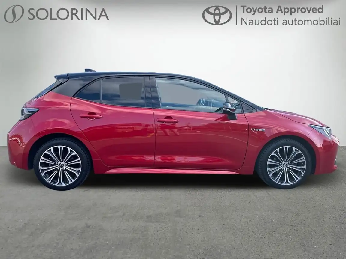 TOYOTA COROLLA